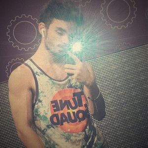 Meet your Posher, Andrew